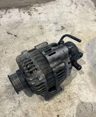 Hyundai Tucson JM Generator/alternator 3730027030 021319310 373002703