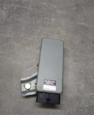 Lexus GS 300 400 430 Other control units/modules 8957030180 1049930250