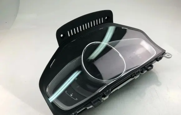 Volvo V60 Speedometer (instrument cluster) 31453091