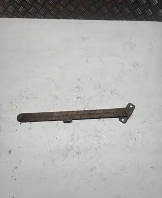 Nissan Terrano Loading door check strap stopper