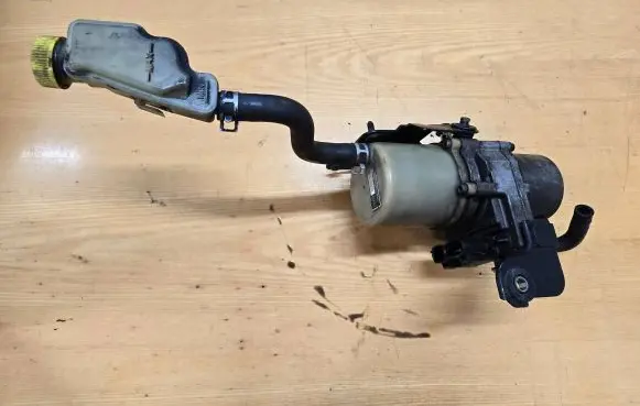 Mazda CX-7 Electric power steering pump EH64JJ301 6903750 T0304
