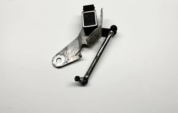 BMW 5 E60 E61 Headlight/headlamp level sensor 6784694 37146784696 6784696