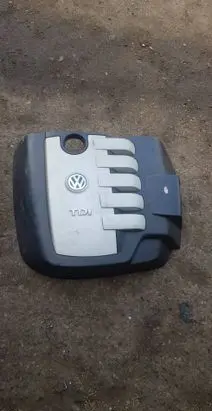 Volkswagen Touareg I Engine cover (trim) 070103927