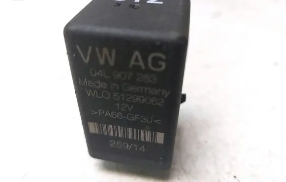 Volkswagen Transporter - Caravelle T6 Glow plug pre-heat relay 04L907283