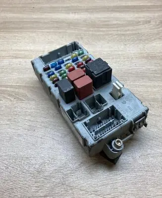 Fiat Punto (188) Fuse module 46774360