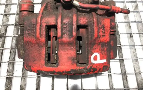 Front brake caliper