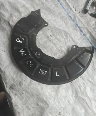 Volkswagen PASSAT CC Front brake disc dust cover plate 1K0615311F