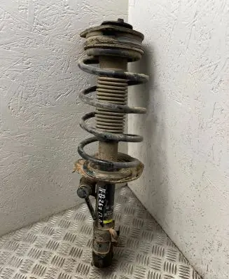 Nissan Qashqai Front shock absorber with coil spring 54303BR00B 82490300