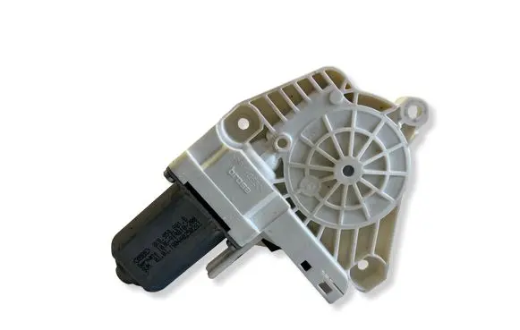 Audi Q3 8U Front door window regulator motor 8K0959801B