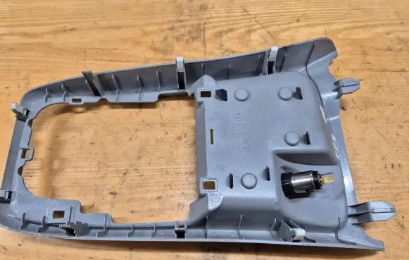 Hyundai Sonata Gear shifter surround trim plastic 846513K010