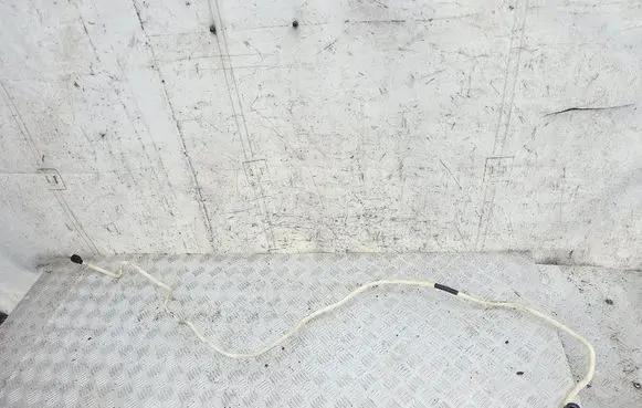 Volkswagen Atlas Fuel line pipe 3QF201931C