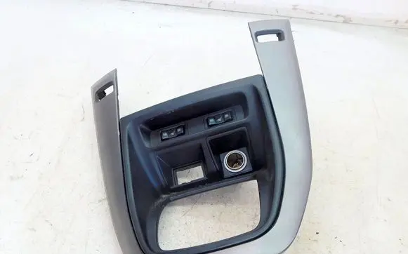 Lexus RX 300 Gear shifter surround trim plastic 190674