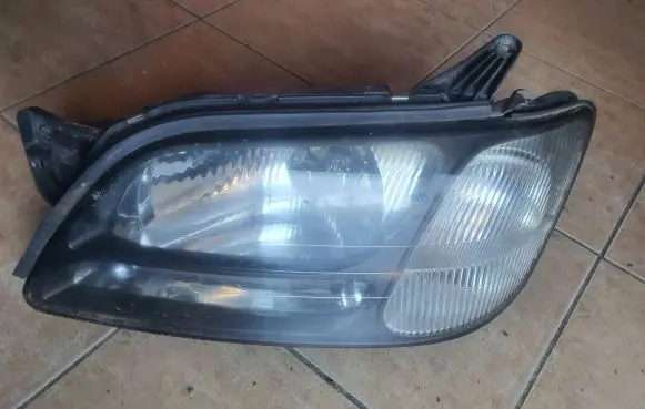 Subaru Legacy Headlight/headlamp 10020653