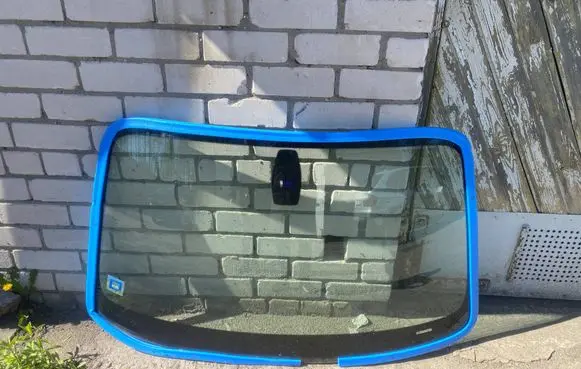BMW 1 E82 E88 Front windscreen/windshield window 51317185976 51317165508 51317058223