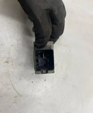 Volvo S40, V40 Glow plug pre-heat relay 7700115078