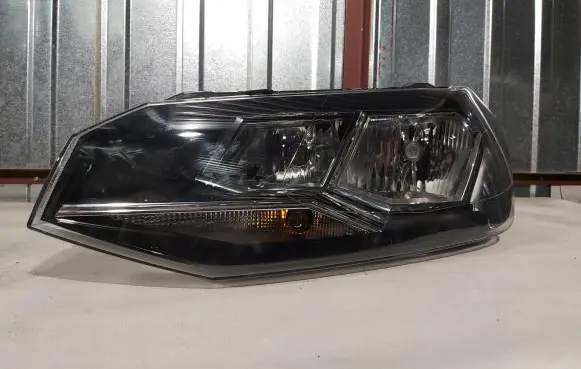 Volkswagen Polo VI Headlight/headlamp 2G1941005
