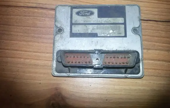 Ford Mondeo MK I Ignition amplifier control unit 95bb9f480aa