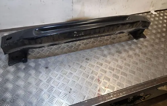 Volkswagen Jetta VI Rear bumper cross member 5C6807557