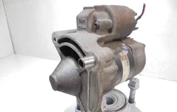 Peugeot 307 Starter motor 9633292480