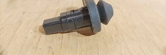 Toyota RAV 4 (XA20) Rear door sensor 