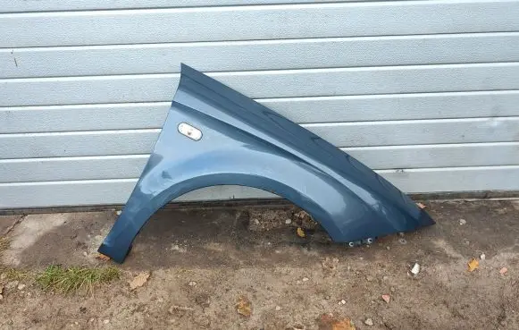 Seat Leon (1P) Fender 1P0821106
