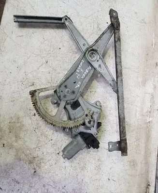 Subaru Outback Front door window regulator with motor
