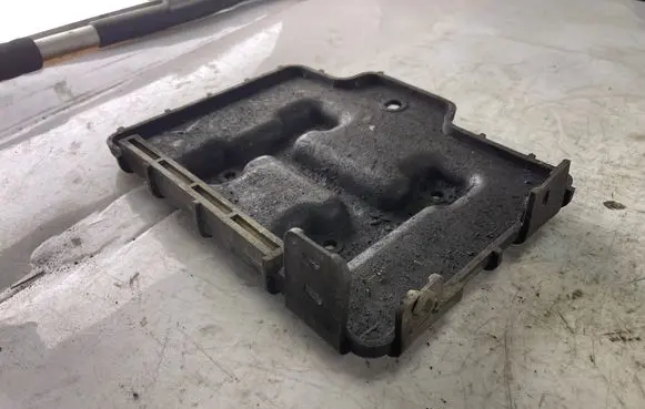Hyundai Matrix Battery tray 