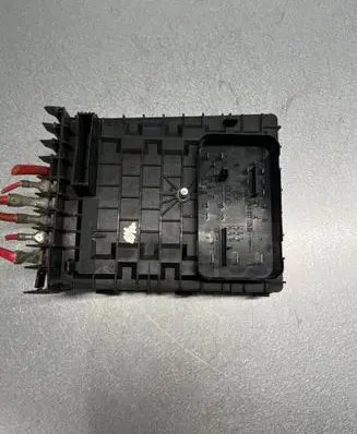 Volkswagen Golf VI Fuse box set ---