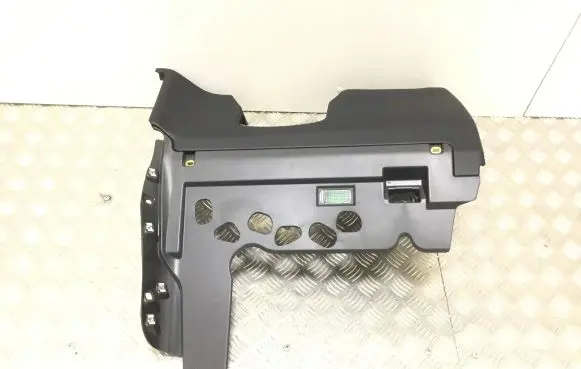Porsche Macan (95B) Dashboard lower bottom trim panel 95B858903 95B858903AR