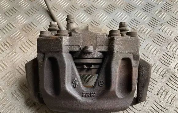 Mercedes-Benz SLK R172 Front brake caliper