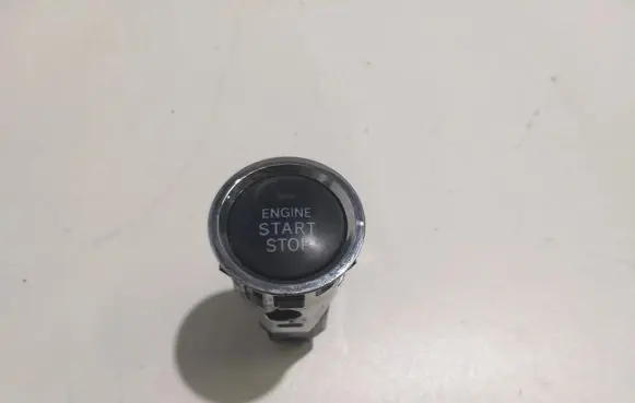 Toyota Corolla Verso AR10 Engine start stop button switch 6842156B 15a710