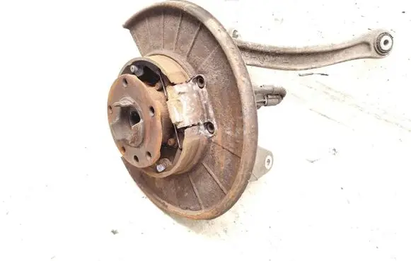 Volkswagen Touareg II Rear wheel hub