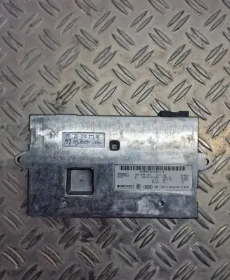 Audi A6 S6 C6 4F MMI control unit 4e0035729