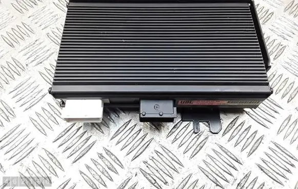 Citroen C6 Sound amplifier 9662695480