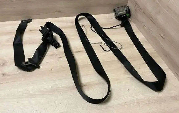 Mercedes-Benz Sprinter W906 Front seatbelt A2018680222 A9068600088