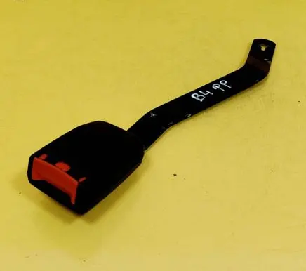 Volkswagen PASSAT B4 Front seatbelt buckle 357857756