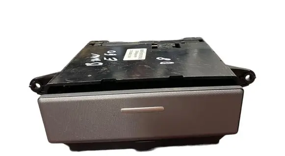 BMW 5 E60 E61 Ashtray (front) 697637505