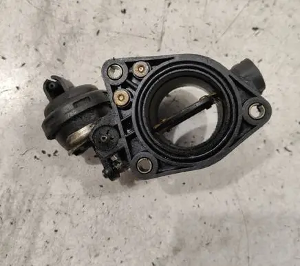 Renault Scenic II - Grand scenic II Throttle valve 479633