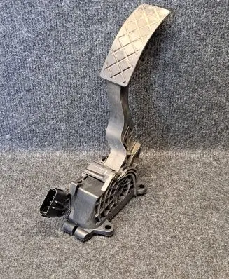 Seat Ibiza V (KJ) Accelerator throttle pedal 6C1721503B 0280755223