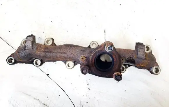 Honda CR-V Exhaust manifold