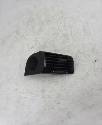 BMW 5 E34 Dashboard side air vent grill/cover trim 1384088 E346422