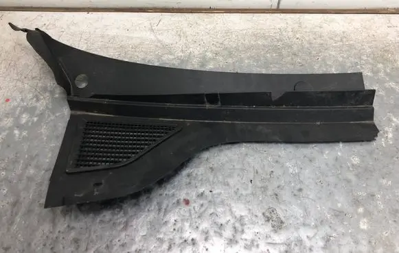 Volkswagen T-Roc Wiper trim 2GV819402BILI 2GV819402