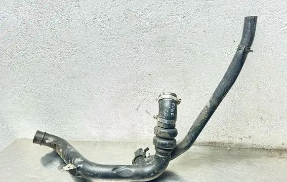 Ford Edge II Turbo air intake inlet pipe/hose F2G36F074CA