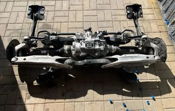 Mercedes-Benz CLA C118 X118 Rear differential A1183504900 A1773508101