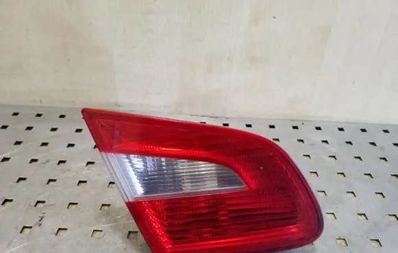 Skoda Superb B6 (3T) Tailgate rear/tail lights