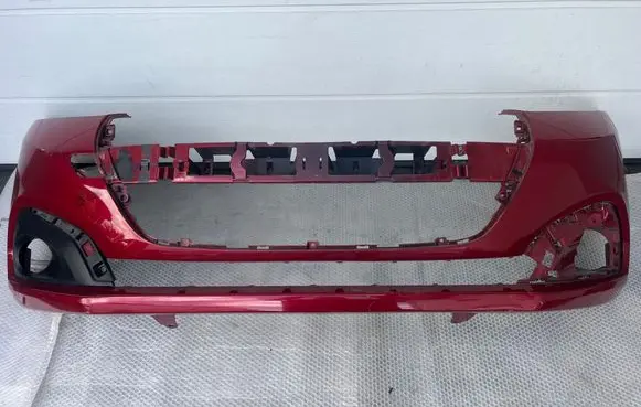 Peugeot 208 I Front bumper 171616
