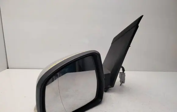 Ford Focus Front door electric wing mirror