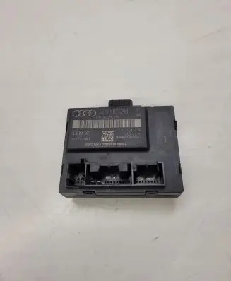 Audi Q7 4L Door control unit/module 4L0907290