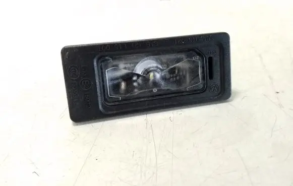 Skoda Kamiq Number plate light 5NA943021