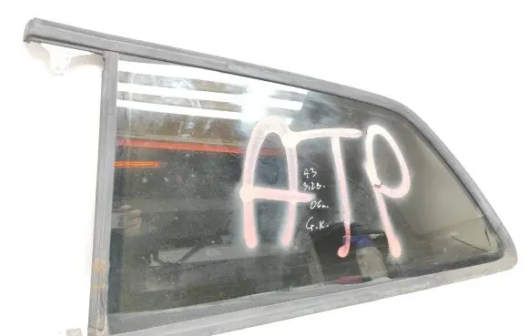 Audi A3 S3 8P Rear side window 43R001583 E000199 DOT682M3232AS2